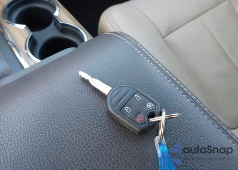 2011 Ford F-150 Lariat from USA, damaged, VIN 1FTFW1EF3BFA30394